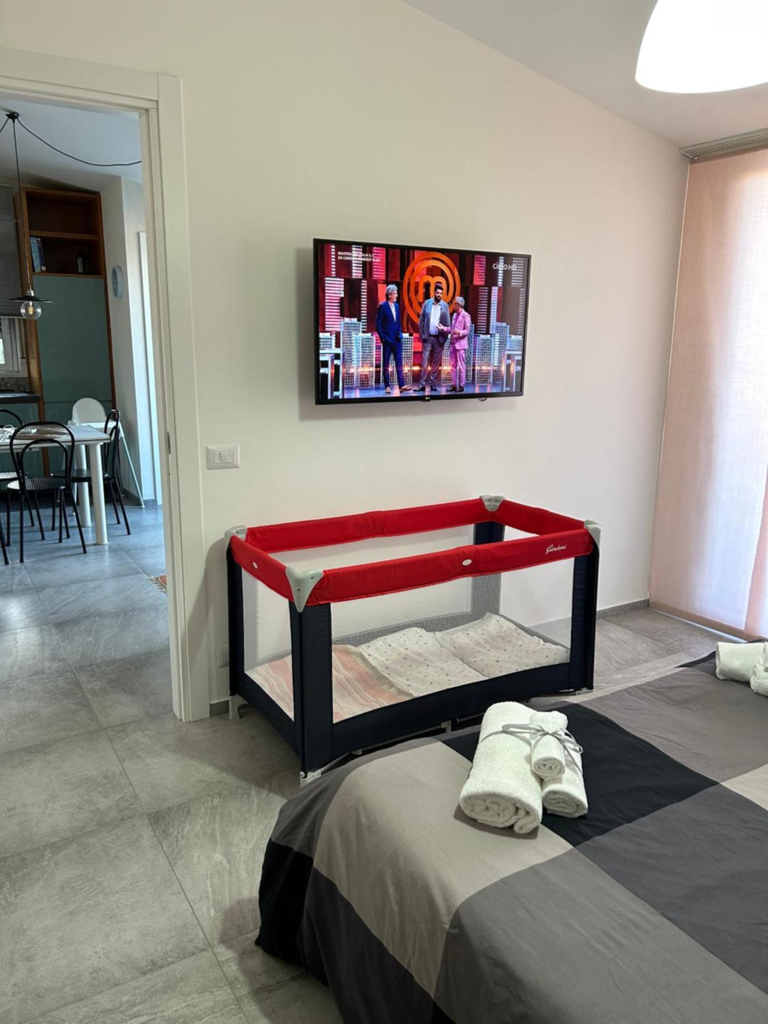 Suite Home Panorama Giardini Naxos Exterior photo